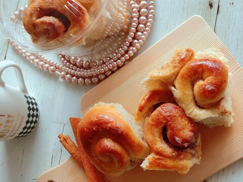 全粒粉・米粉の簡単ふんわり【ちぎりシナモンロール】